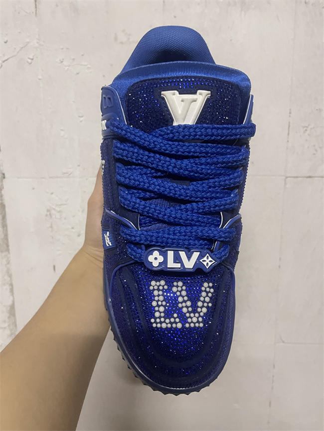 Lv Trainer Sneaker 51