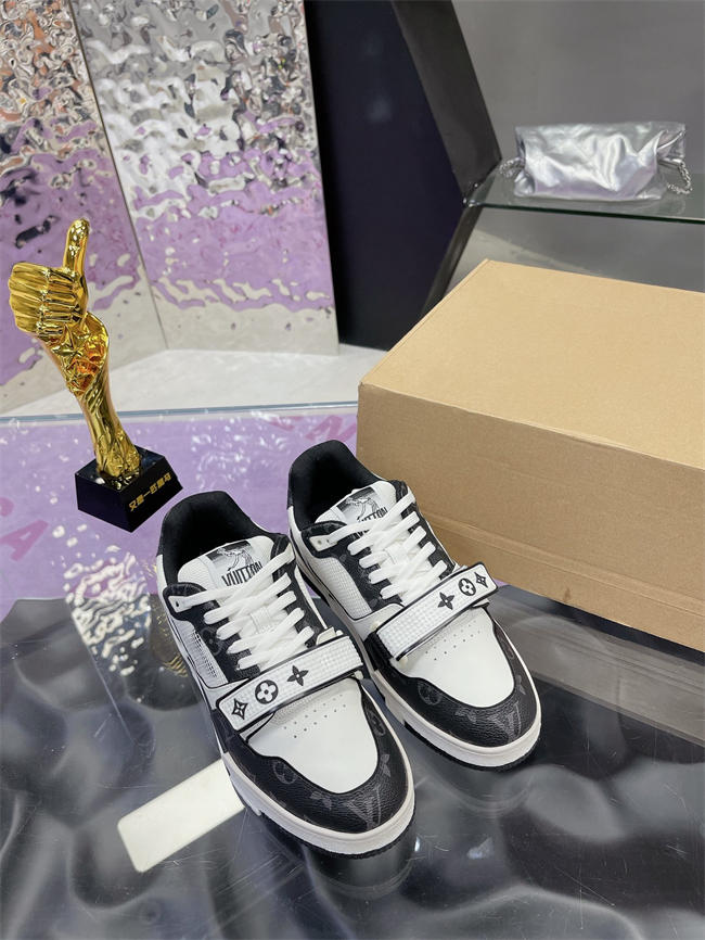 LV Trainer Sneaker