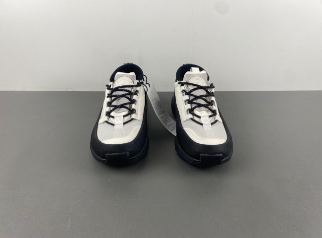 (Can*a Go*e)glacier trai. 7785m