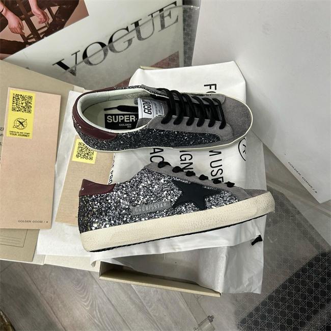 Golden Goose Sneaker