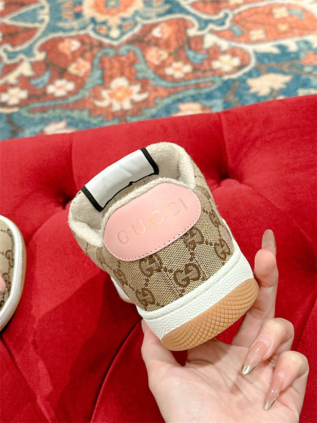 G*u*i screener sneaker