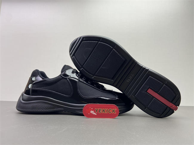 Pra*a america’s cup 8