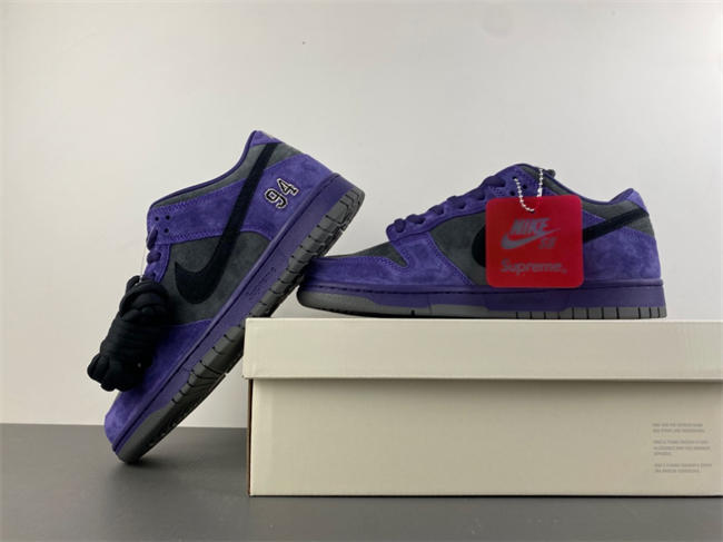 S*p*e x nike sb dunk low hq8487-500