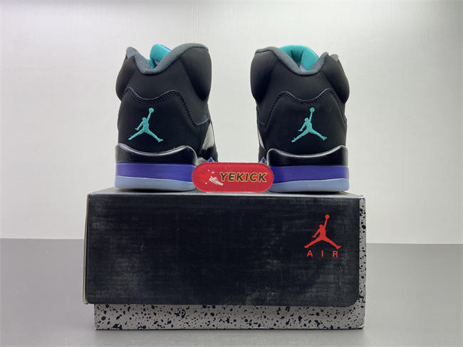 Air Jordan 5 Retro