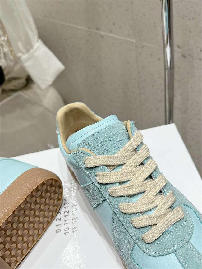 ma*s*n martin Ma*i*la sneaker